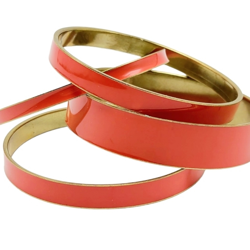 Coral and gold tone enamel bangle bracelet set